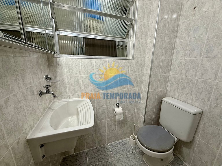 C002- Apto 1 dorm l Garagem | Prédio Frente ao Mar
