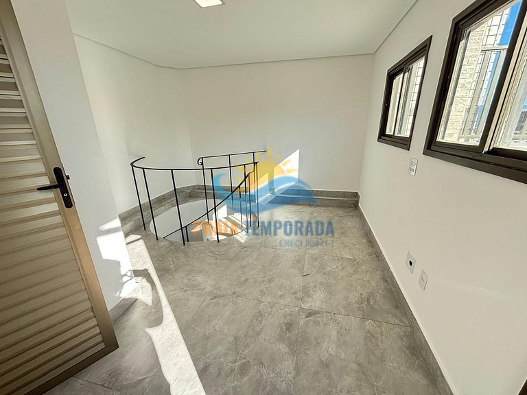 F101 - Excelente Cobertura c/ Piscina Privativa| 3 Dorm|1 Su