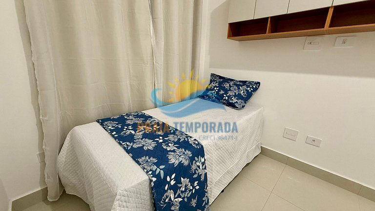 R016 - Apê Conforto |2 Dorm Sendo 1 Suíte| Garagem| Churrasq