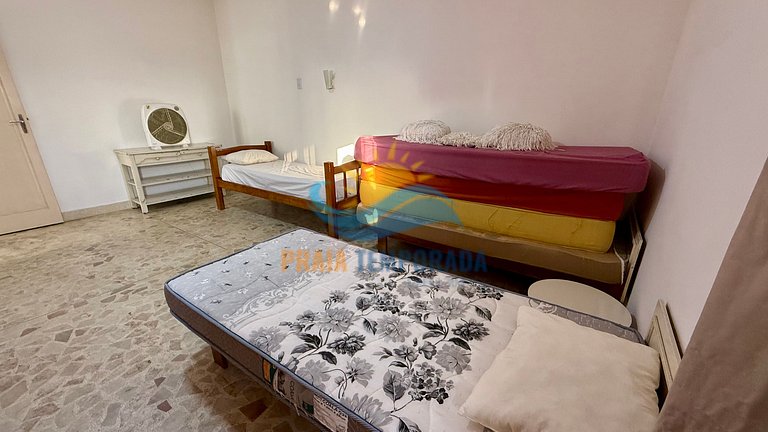 SV153 - Prédio frente ao mar | Ótima localização |3 Dorm Sen