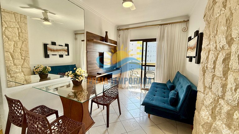 Apartamento com linda vista para o mar, prédio com piscina