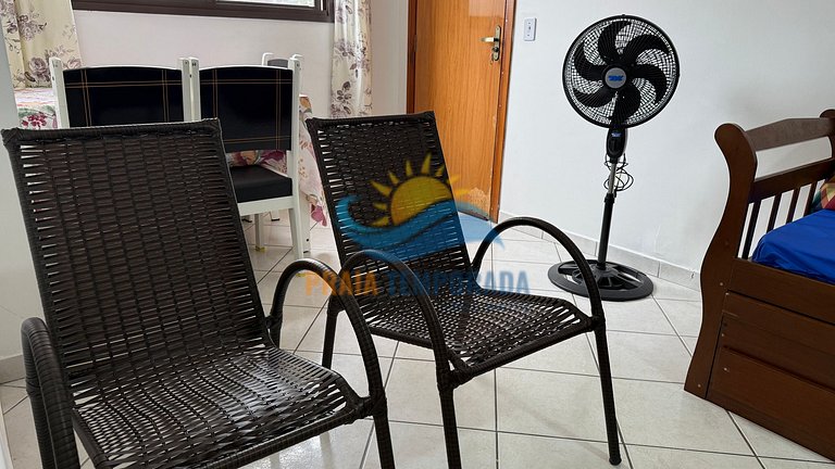 Apartamento frente ao mar com piscina com cascata