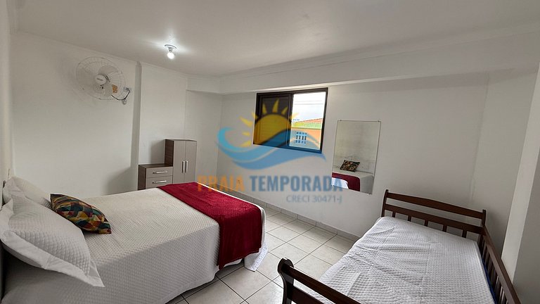 Apartamento frente ao mar com piscina com cascata