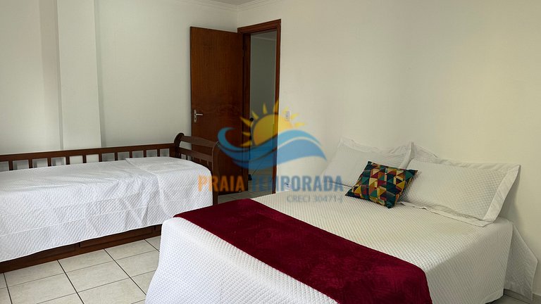 Apartamento frente ao mar com piscina com cascata