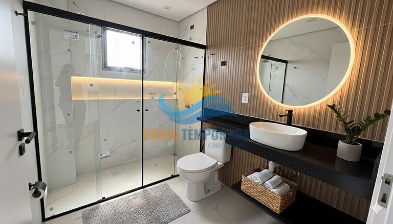 PR - Suíte vista para o mar, banheira e café da manhã