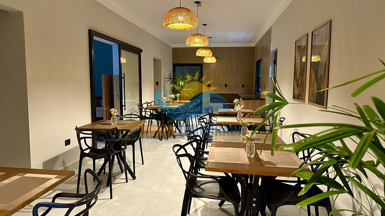 AC - Pousada com piscina, sauna e café da manhã