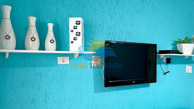 M202 - Prédio frente mar |1 Dorm Aconchegante e Wi-fi