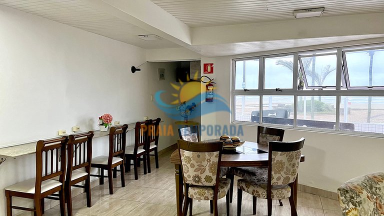 M202 - Prédio frente mar |1 Dorm Aconchegante e Wi-fi