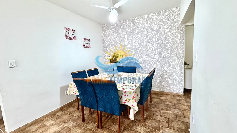 A077 - Apto c/ Sacada| 2 Dorm|Aprox. 100m da Praia