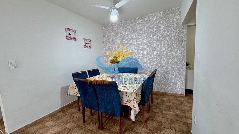 A077 - Apto c/ Sacada| 2 Dorm|Aprox. 100m da Praia