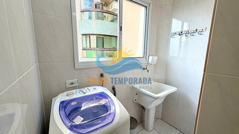 Apto temporada com vista para o mar da sacada na Guilhermina