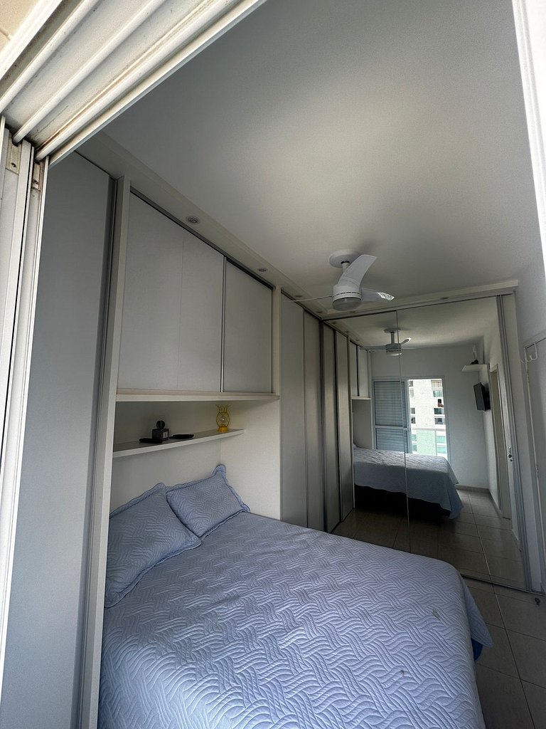 VMON61 - Ótimo apartamento de 2 dormitórios em Mongaguá